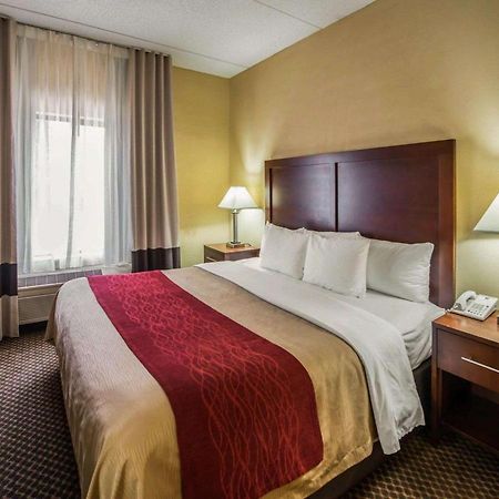 מורגנטון Comfort Inn & Suites מראה חיצוני תמונה