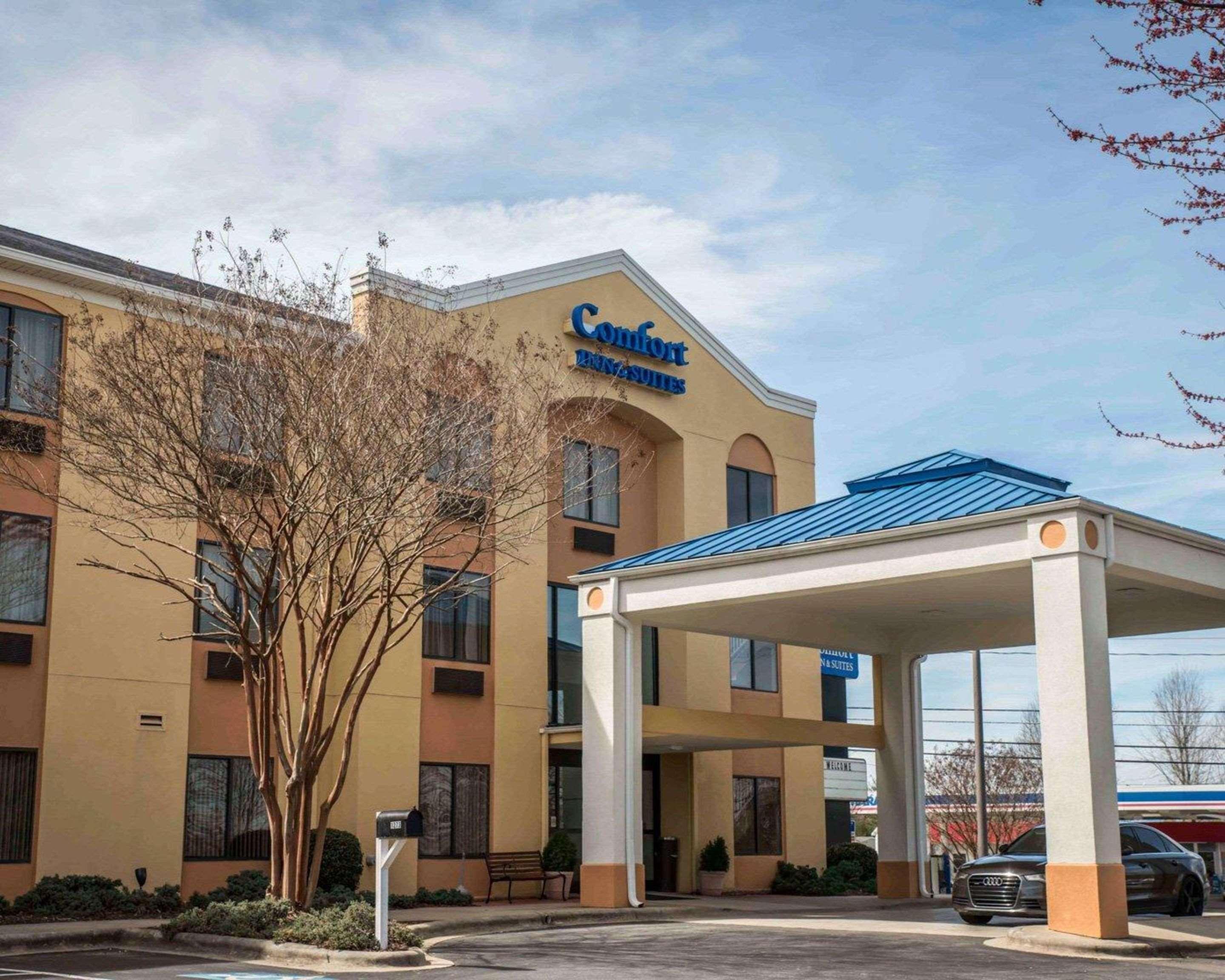 מורגנטון Comfort Inn & Suites מראה חיצוני תמונה